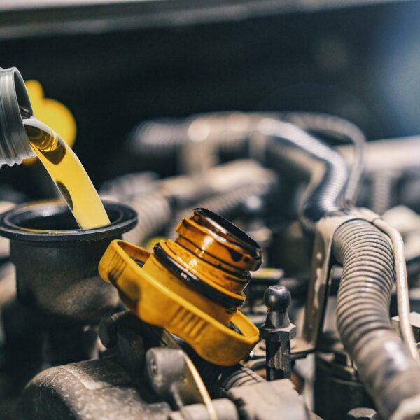 Czy można mieszać oleje np. 5W30 z 5W40?