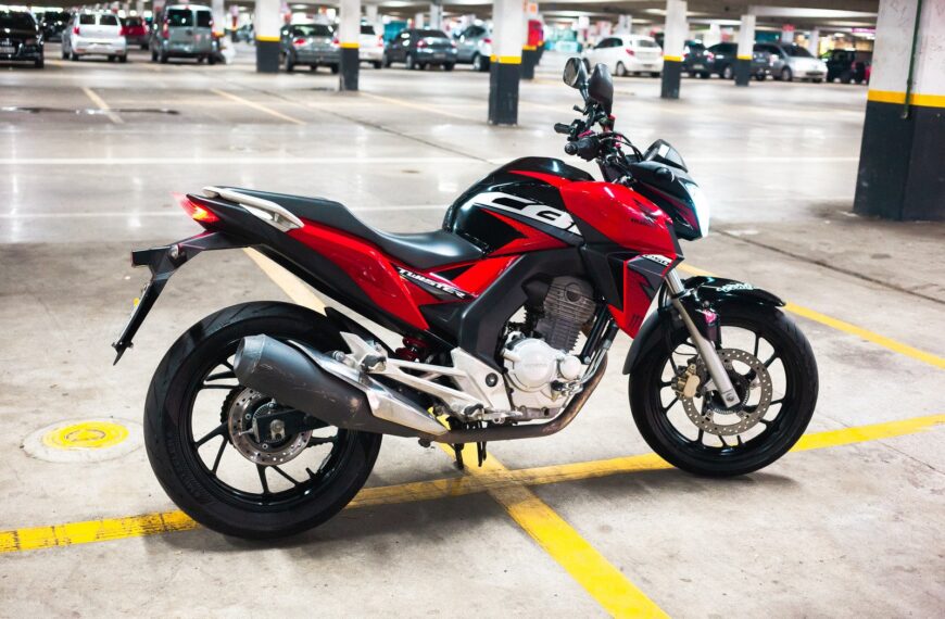 Eksploatacja motocykla: porady dla początkujących motocyklistów