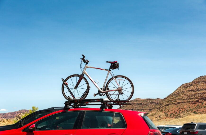 Jak prawidłowo przewozić rowery samochodem: poradnik dla kierowców