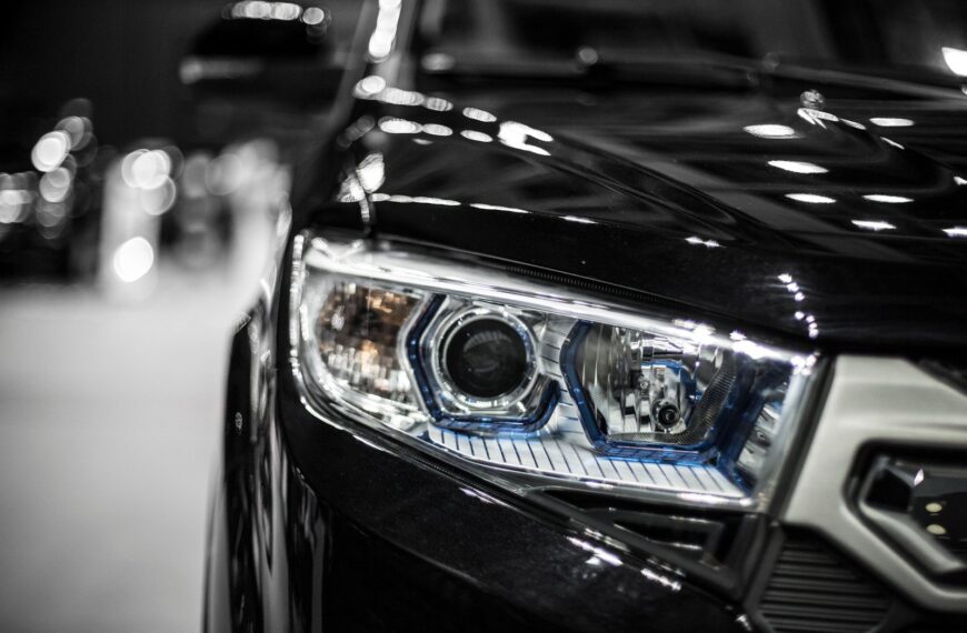 Jak wybrać odpowiednie oświetlenie LED do samochodu: poradnik dla kierowców